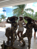 MEXICO: WHAT I PACK, WHAT I BRING HOME AND WHY I NEVER TRAVEL WITH JUST A CARRY-ON